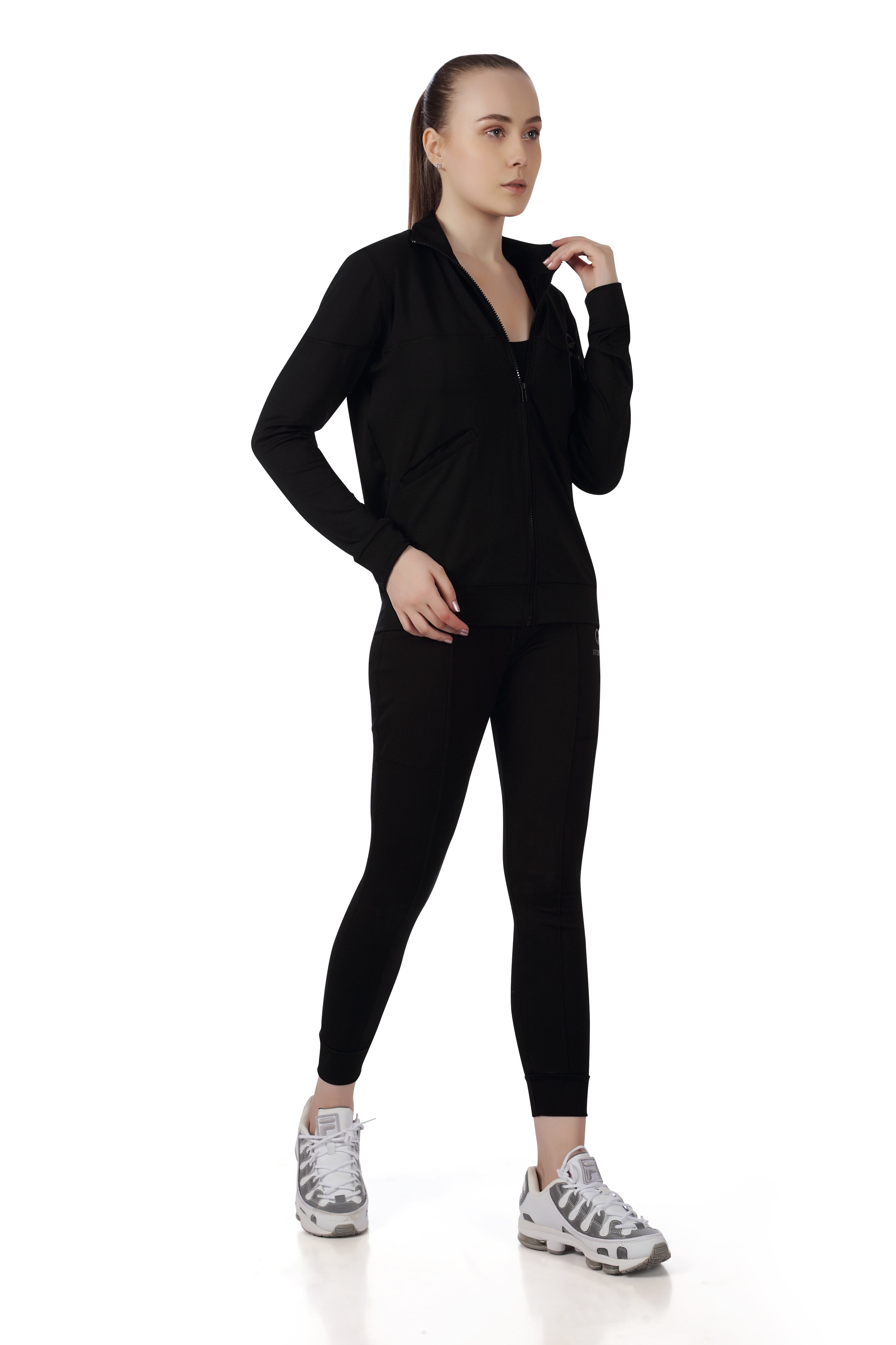 Collar Runner Jacket – Women’s Zip-Up Active Layer