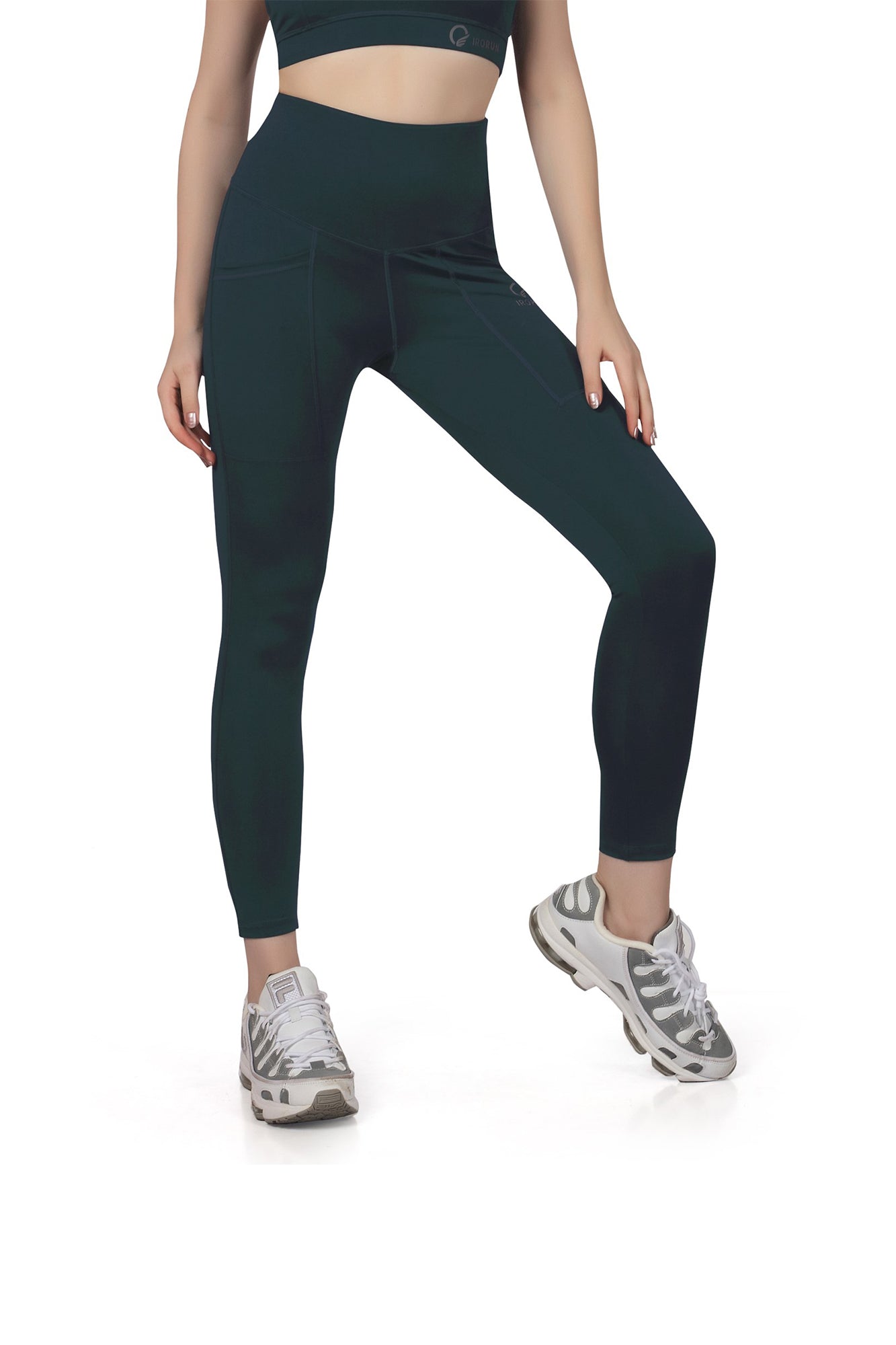Ankle Cut Sports Pant – Breathable & Sculpting Fit