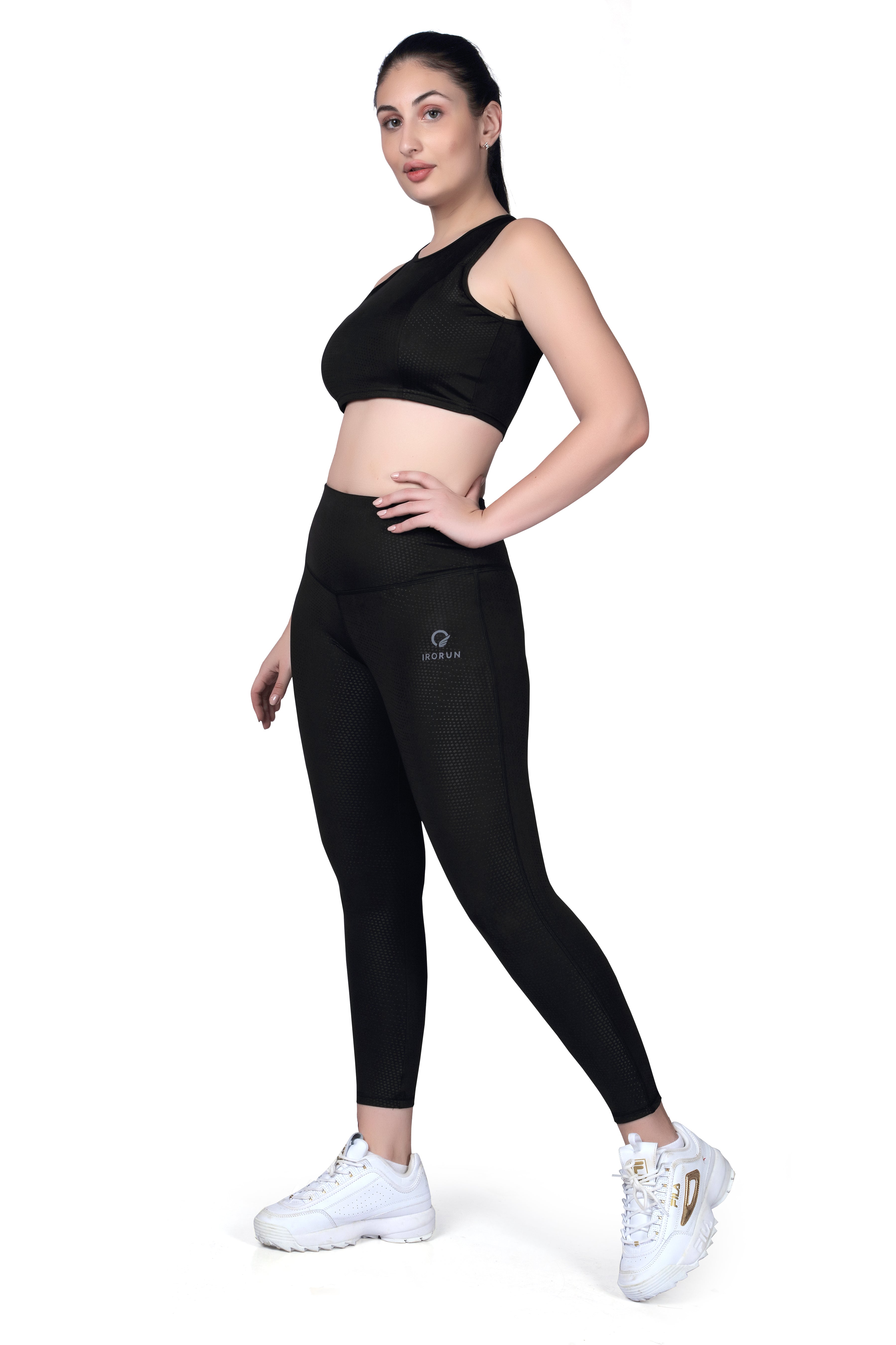 Sleeveless Round Neck Crop Top – Sculpt Fit