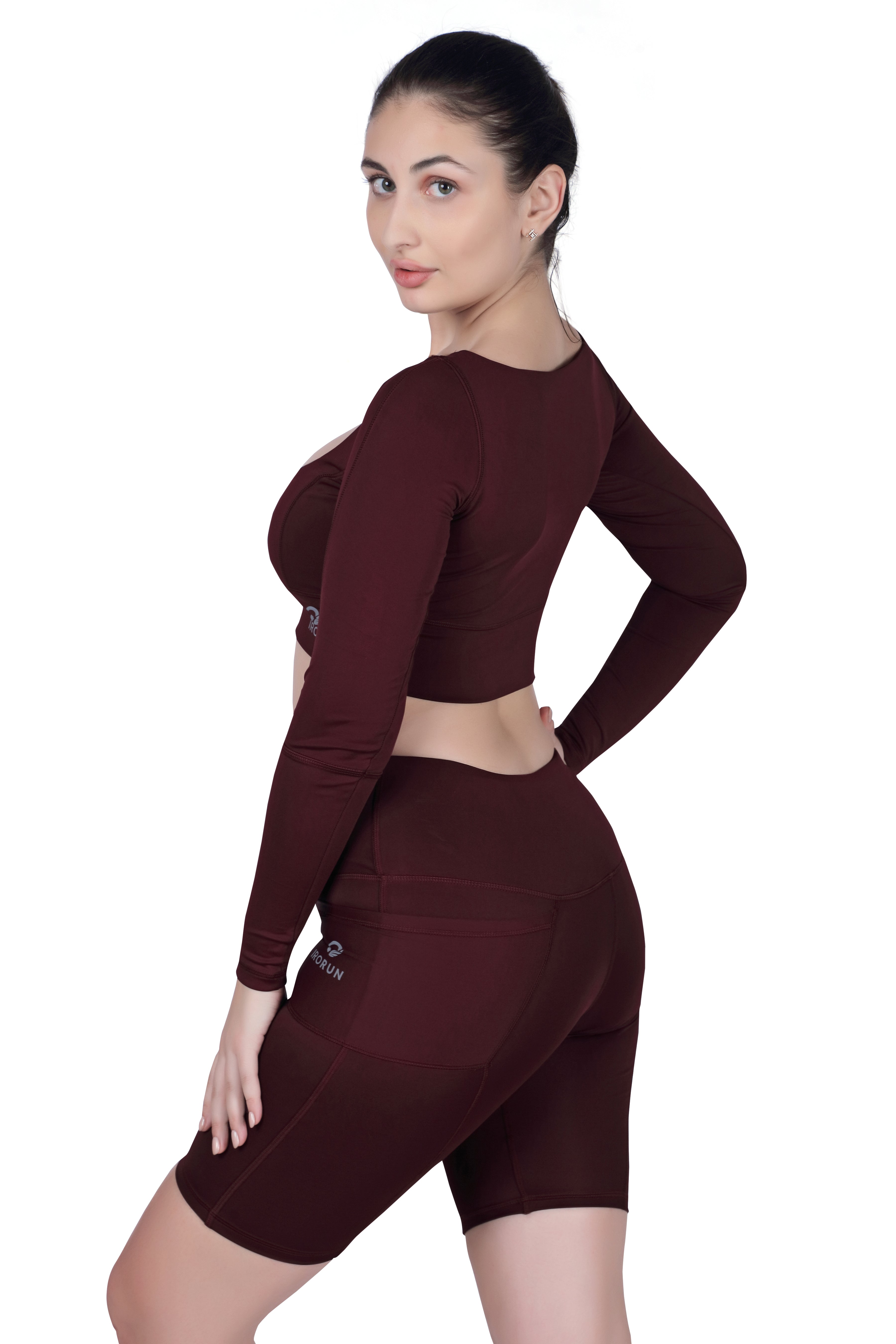 Square Neck Crop Top – Sleek Long Sleeve Fit