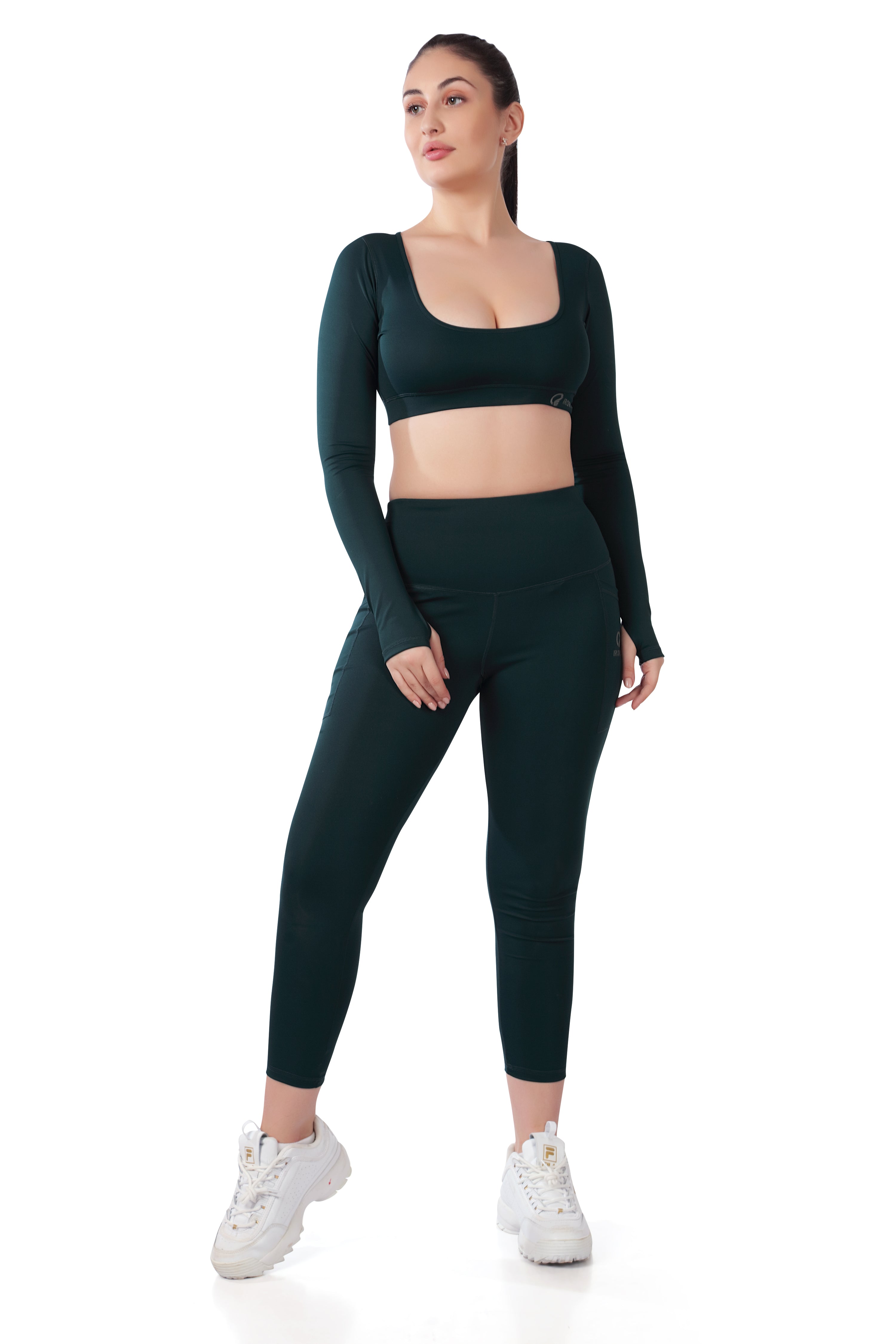 Square Neck Crop Top – Sleek Long Sleeve Fit