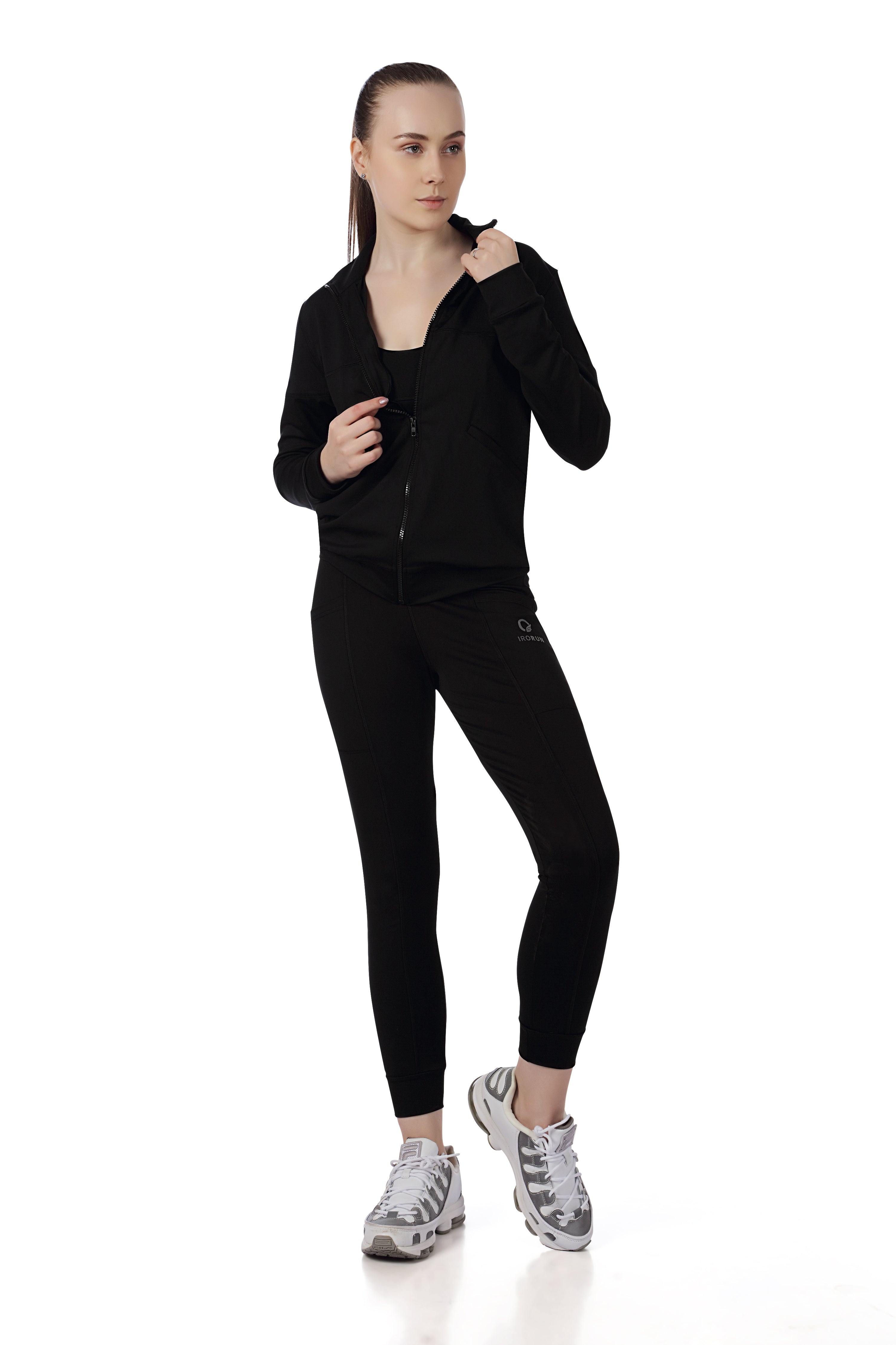 Collar Runner Jacket – Women’s Zip-Up Active Layer