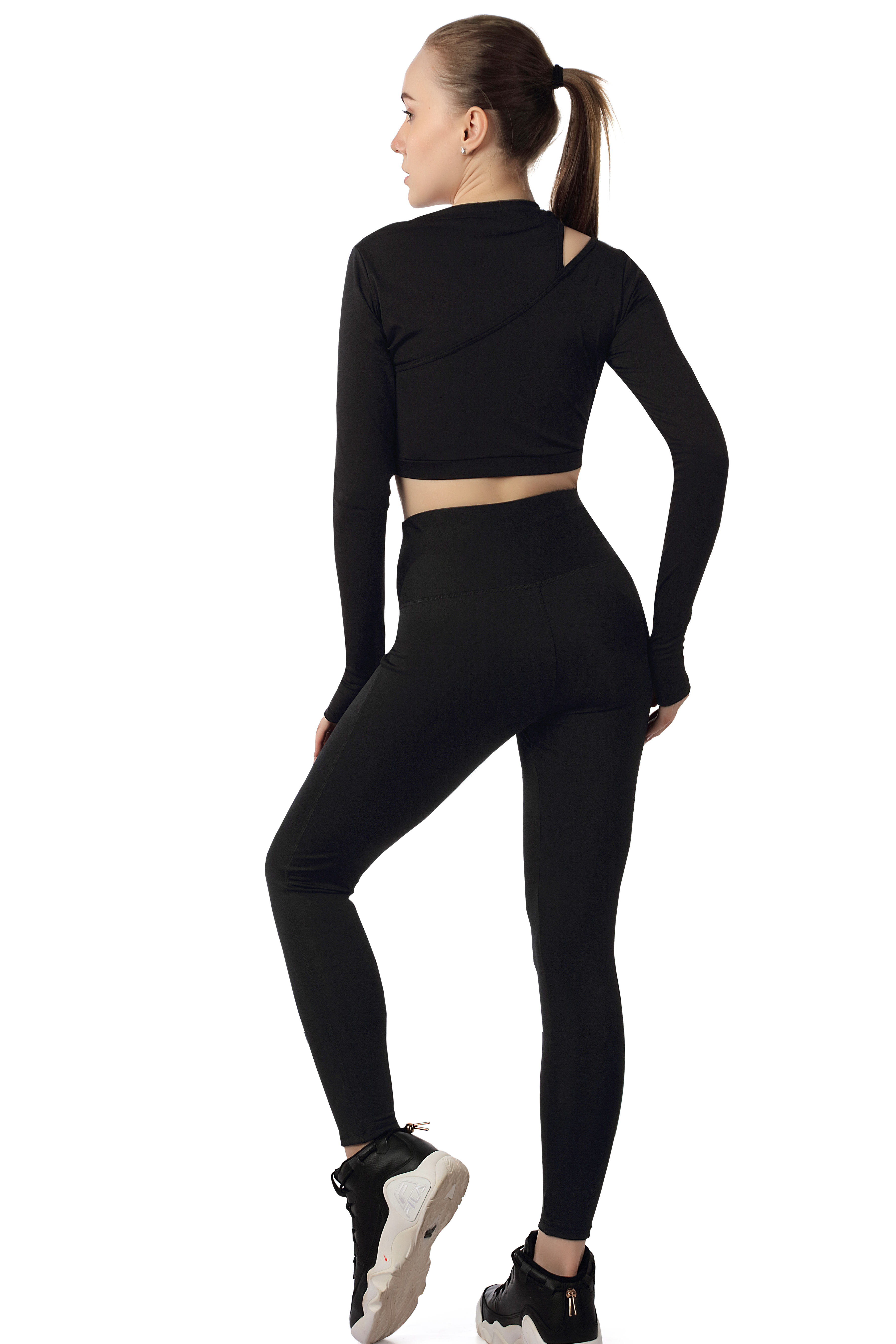 Ankle Cut Sports Pant – Breathable & Sculpting Fit