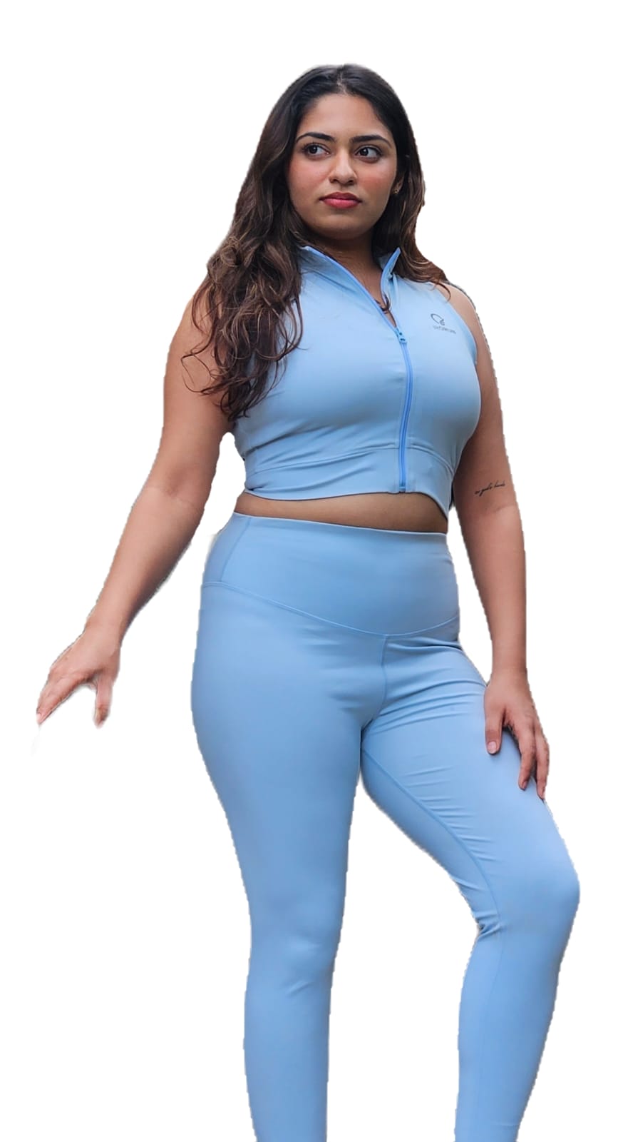 Halter Neck Zip-Up Top – Sleek Sleeveless Fit