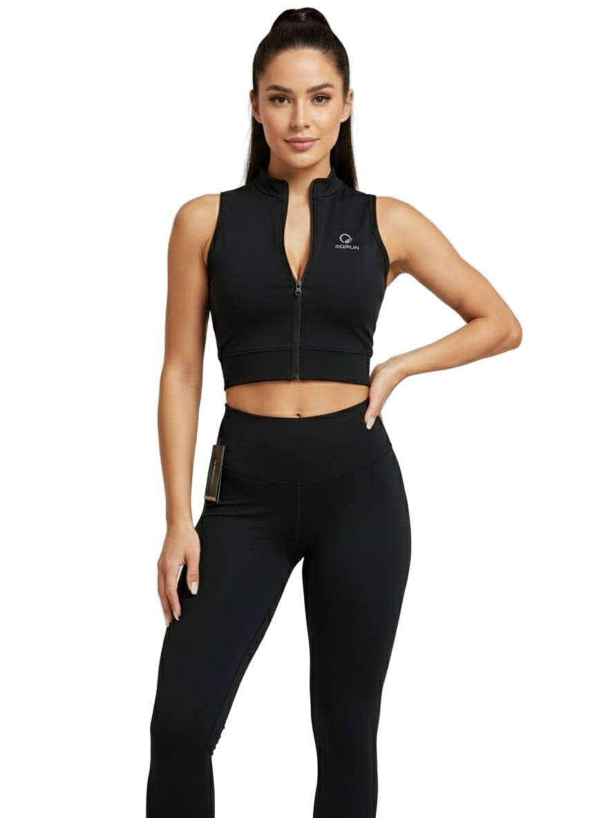 Halter Neck Zip-Up Top – Sleek Sleeveless Fit